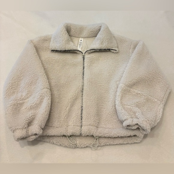 Lululemon Athletica Drawstring Waist Sherpa Jacket - Picture 4 of 16